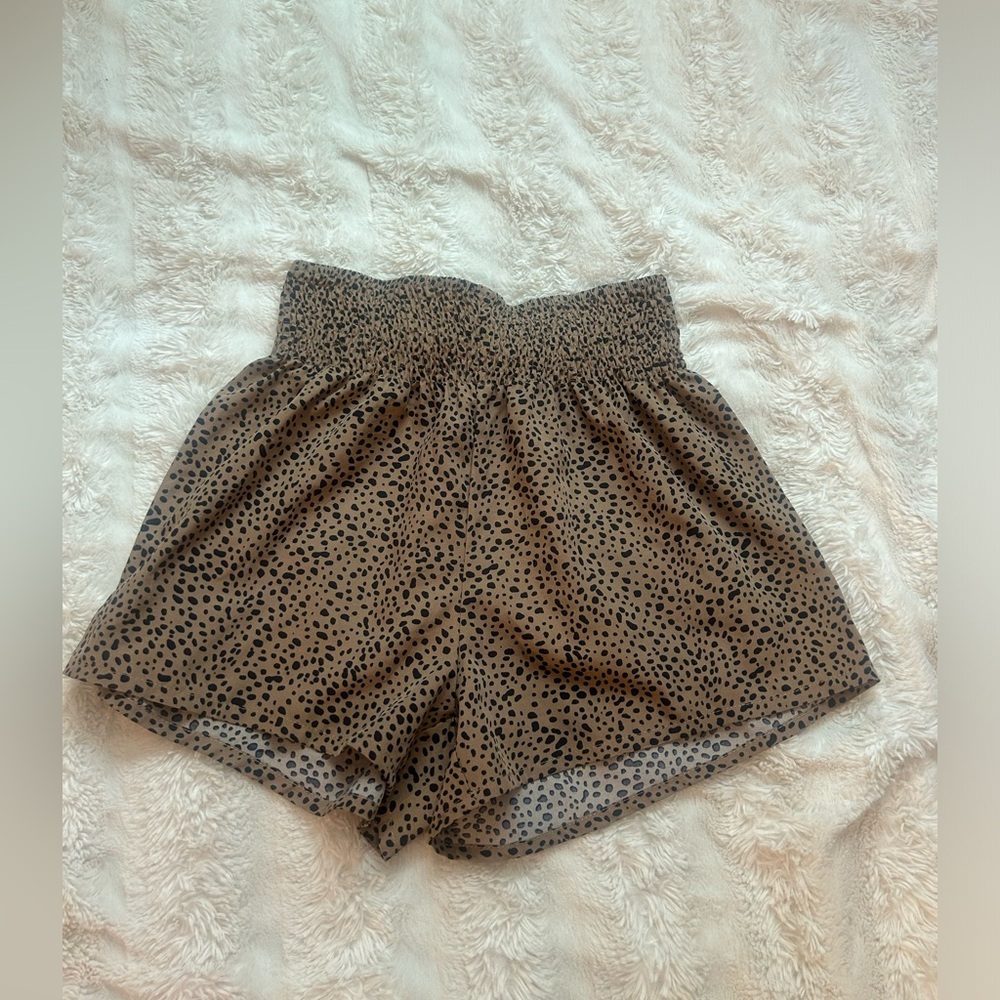 cheetah flowy shorts